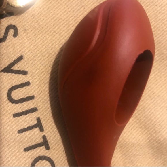 LOUIS VUITTON AMERICAS CUP 1995 WHALE LOCK KEYS - Picture 6 of 8